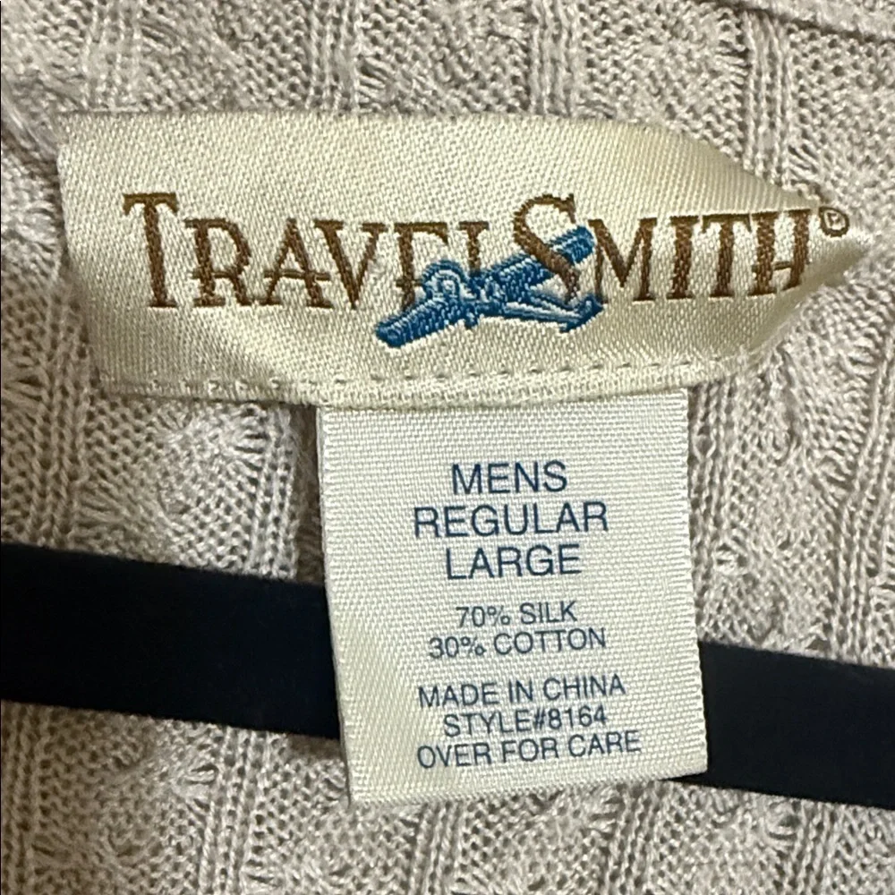 TravelSmith elegant neck